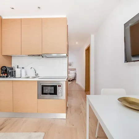 By The River - Alcantara Apartament