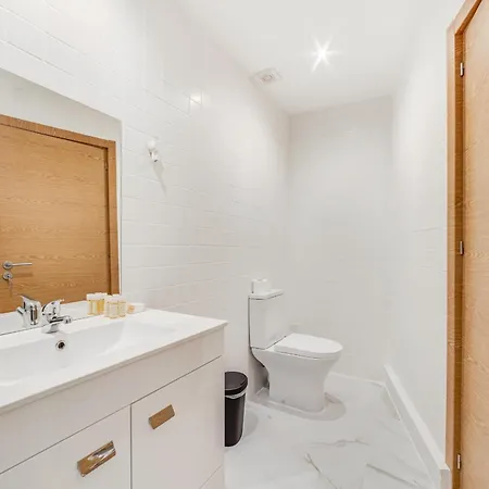 By The River - Alcantara Lizbona