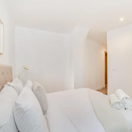 By The River - Alcantara Lizbona