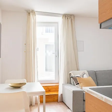 By The River - Alcantara Apartman Lisboa