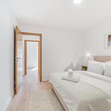 By The River - Alcantara * リスボン