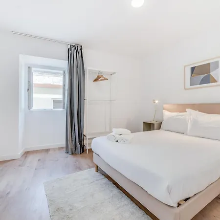 By The River - Alcantara Апартаменты Лиссабон