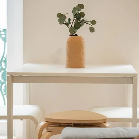 By The River - Alcantara リスボン