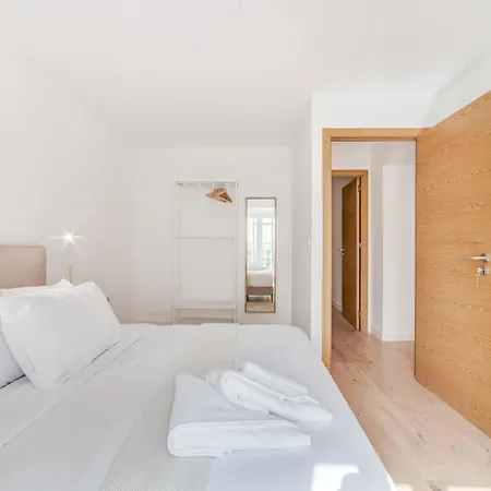 By The River - Alcantara Appartement *