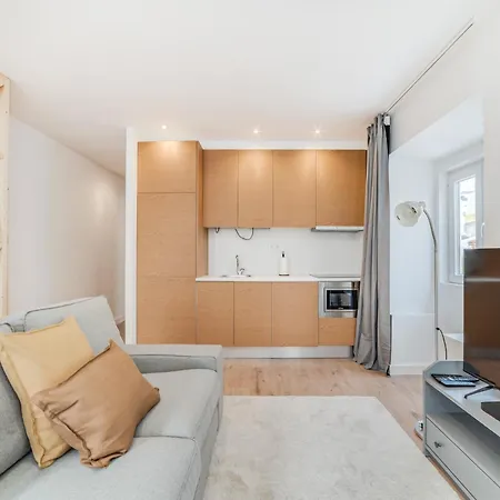 Apartament By The River - Alcantara